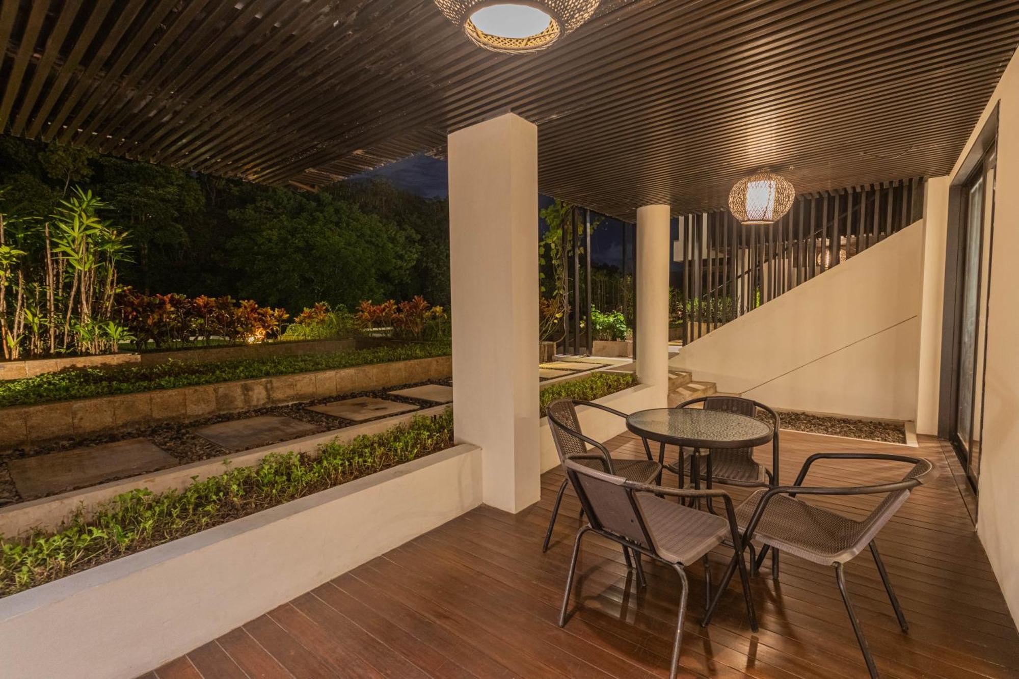 The Sterling Villas Uluwatu Extérieur photo